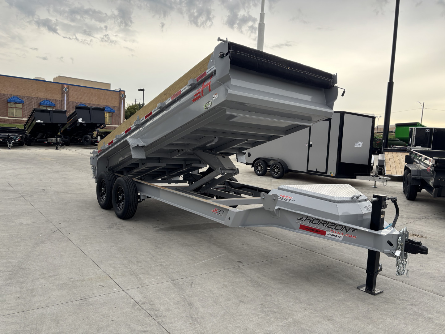New 2025 Horizon Trailers EZ& 16ft Dump Trailer