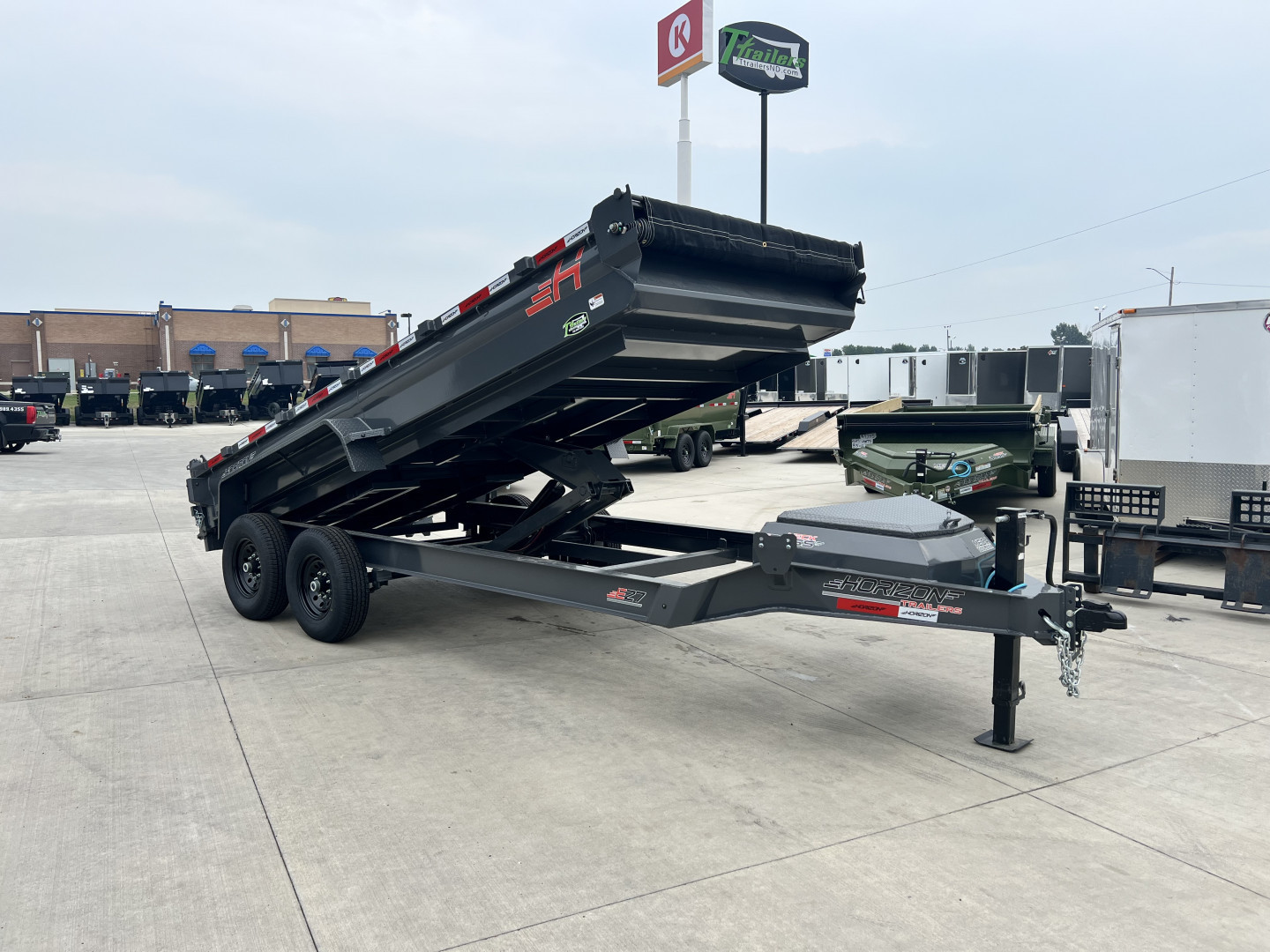 New NEW 2025 Horizon 16’x83”X19” EZ7 Dump Trailer 2-7000 lb axles = 14K