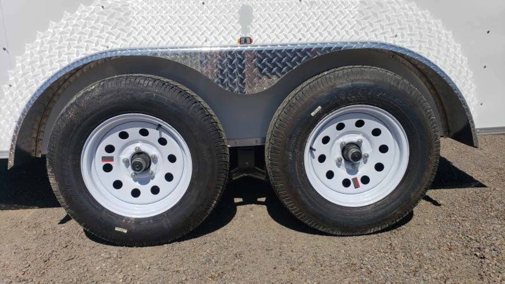 New 2024 CARRY-ON 6x12 Enclosed dual axle 7k Cargo / Enclosed Trailer