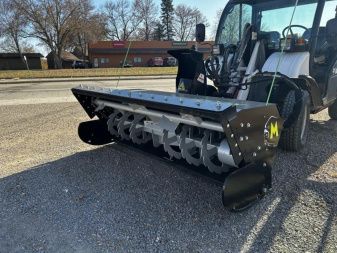 New 2024 24-90 Muskox Snow Blower