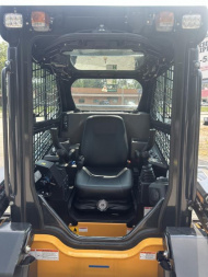 New 2024 Hyundai HS 120V Skid Loader Skid Steers