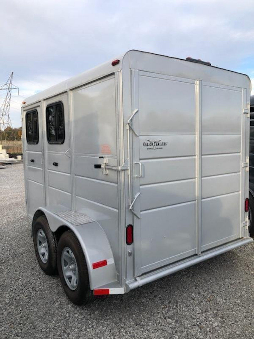 New 2025 Calico Trailers 2H BP Horse Trailer