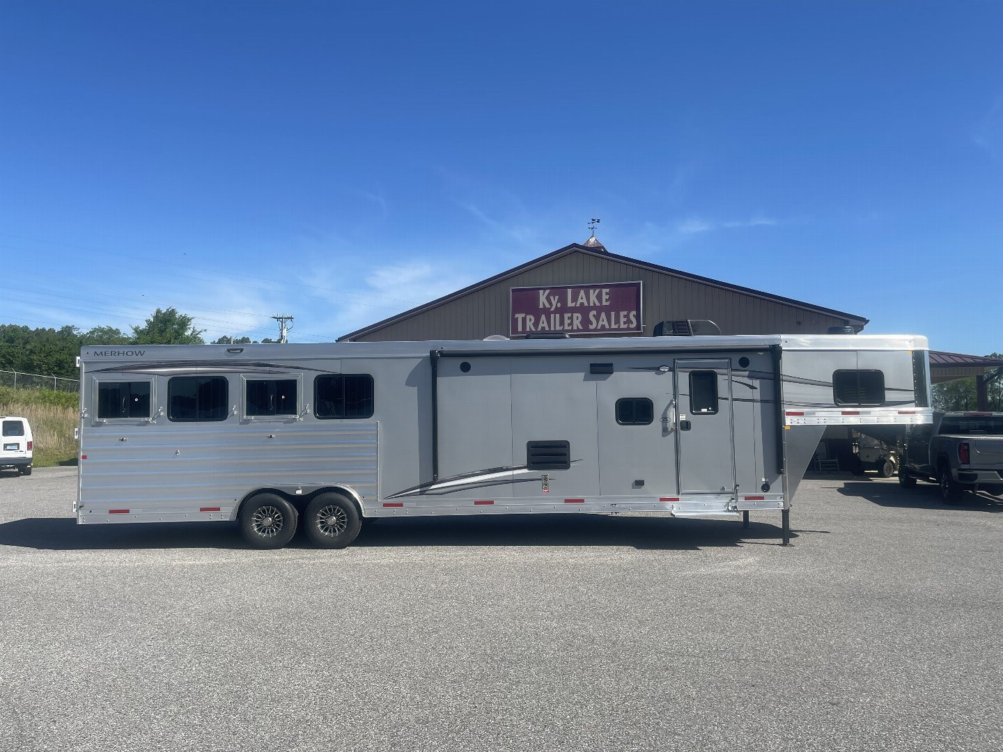 New 2025 Merhow Trailers 8414-B RWS Horse Trailer