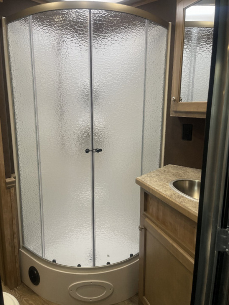 New 2025 Merhow Trailers 8414-B RWS Horse Trailer