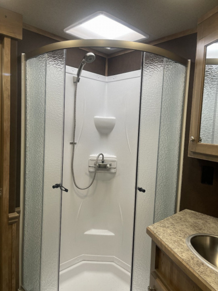 New 2025 Merhow Trailers 8414-B RWS Horse Trailer