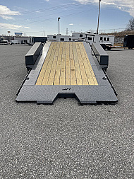 New 2025 Horizon Trailers HET 22X82" TILT Equipment Trailer