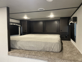 New 2025 Bison Trailers Horse Trailer SV8311B