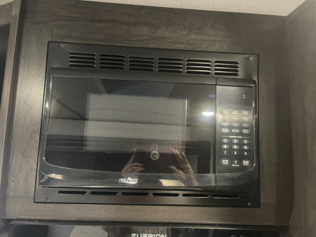 New 2025 BISON TRAILERS SV8313B.S.R. SLIDE