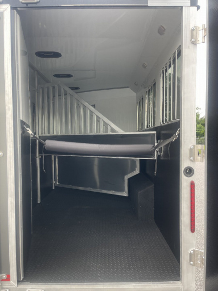 New 2025 BISON TRAILERS SV8313B.S.R. SLIDE