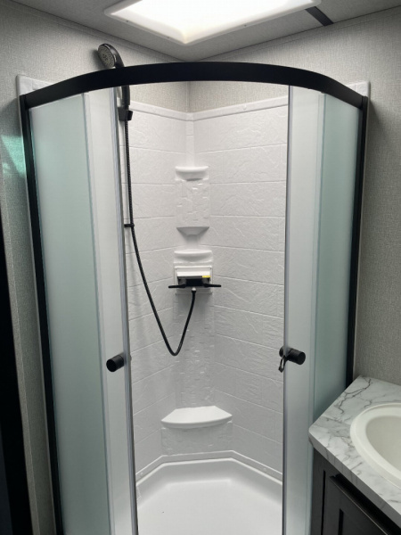 New 2025 BISON TRAILERS SV8313B.S.R. SLIDE