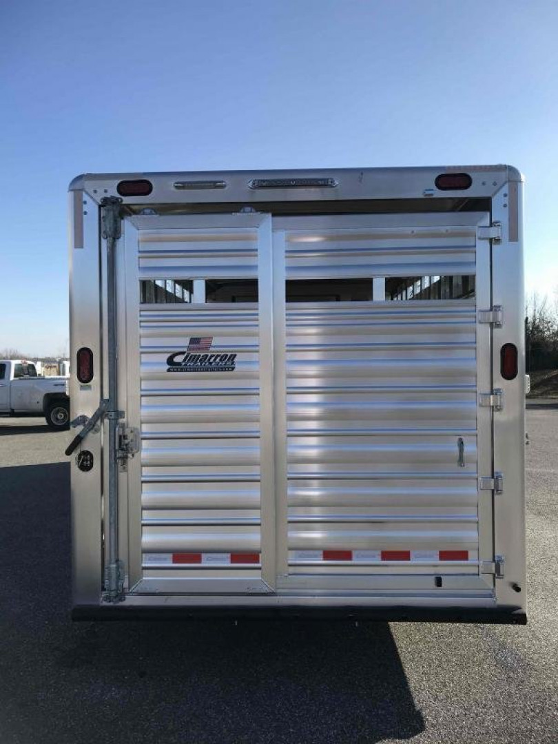 New 2025 Cimarron Trailers Lonestar GN Livestock Trailer
