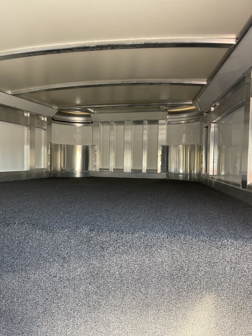 New 2025 Cimarron Trailers Lonestar GN Livestock Trailer