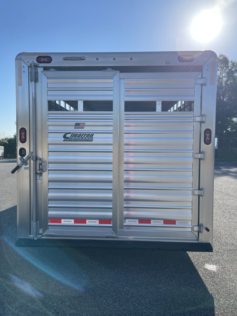 New 2025 Cimarron Trailers Lonestar GN Livestock Trailer
