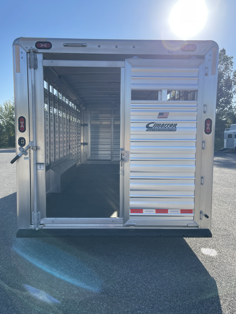 New 2025 Cimarron Trailers Lonestar GN Livestock Trailer