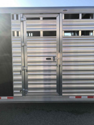New 2025 Cimarron Trailers Lonestar GN Livestock Trailer