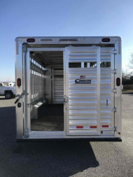 New 2025 Cimarron Trailers Lonestar GN Livestock Trailer