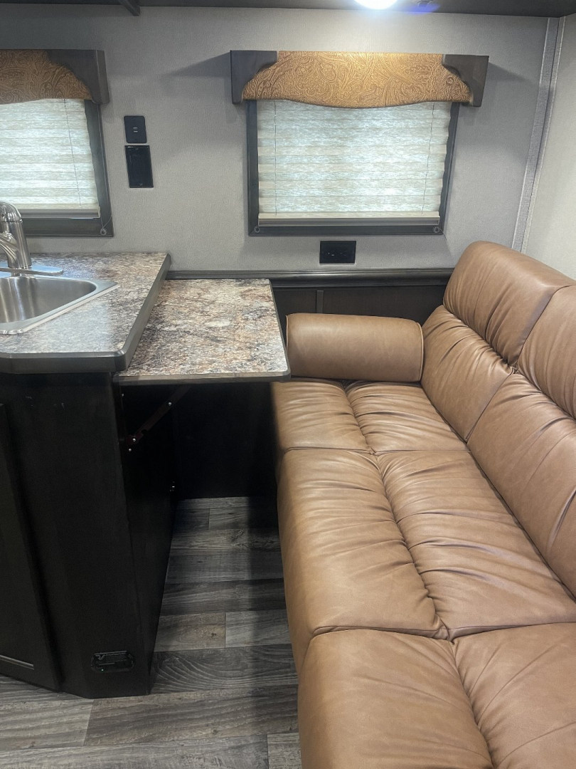 New 2025 Merhow Trailers 8010 RWS- STOCK COMBO Stock / Stock Combo Trailer