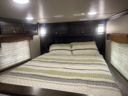 New 2025 Merhow Trailers 8010 RWS- STOCK COMBO Stock / Stock Combo Trailer