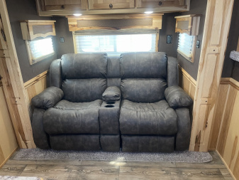 Used 2025 Merhow Trailers 7309 RK-S Horse Trailer