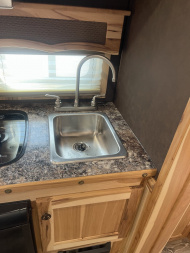 Used 2025 Merhow Trailers 7309 RK-S Horse Trailer