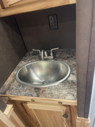 Used 2025 Merhow Trailers 7309 RK-S Horse Trailer