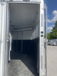 Used 2025 Merhow Trailers 7309 RK-S Horse Trailer