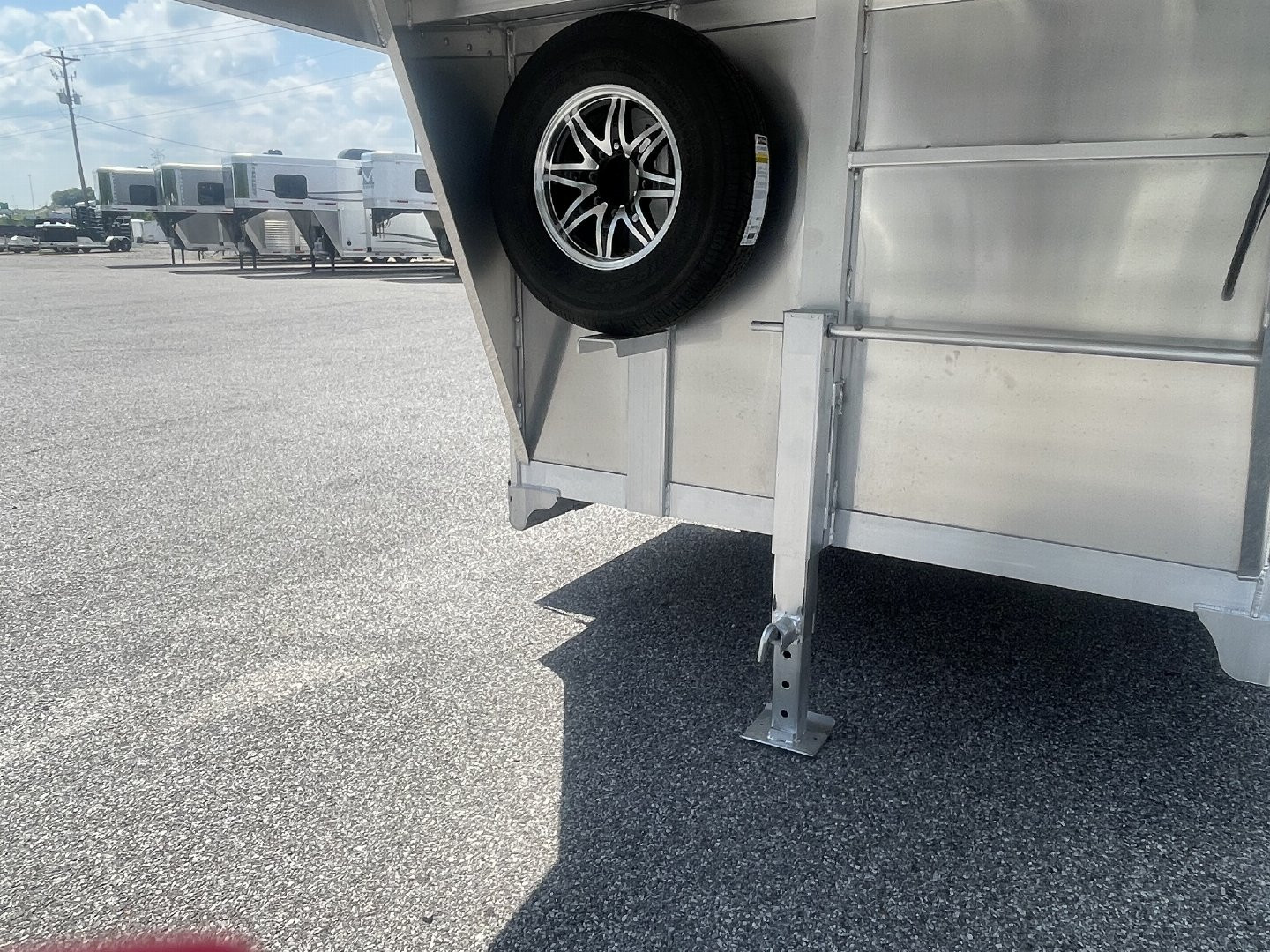 New 2025 Cimarron Trailers LS24G-RTG Stock / Stock Combo Trailer