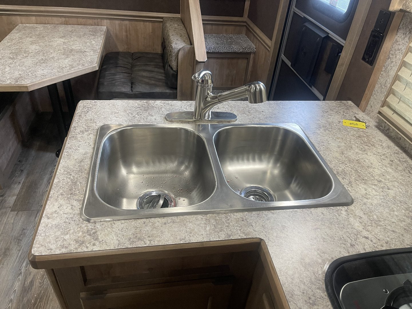 New 2025 Merhow Trailers 8314-B RWS Horse Trailer