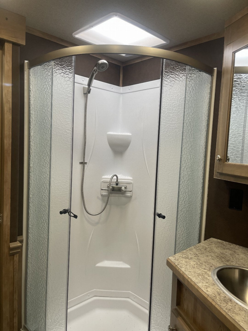 New 2025 Merhow Trailers 8314-B RWS Horse Trailer