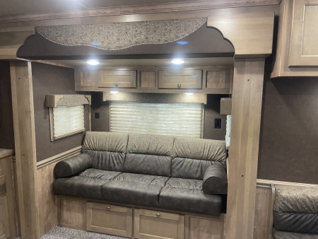 New 2025 Merhow Trailers 8314-B RWS Horse Trailer