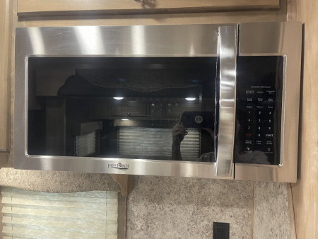 New 2025 Merhow Trailers 8314-B RWS Horse Trailer