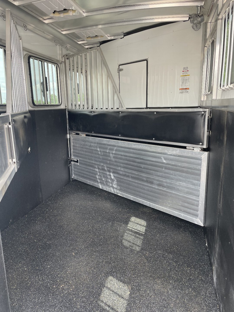 Used 2022 Sundowner Trailers 6908- SANTA FE Horse Trailer