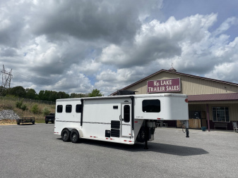 Used 2022 Sundowner Trailers 6908- SANTA FE Horse Trailer