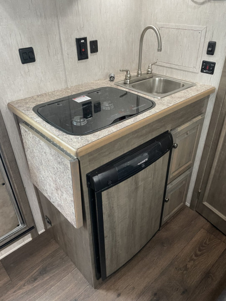 Used 2022 Sundowner Trailers 6908- SANTA FE Horse Trailer