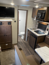 New 2025 Bison Trailers SV8209B Horse Trailer