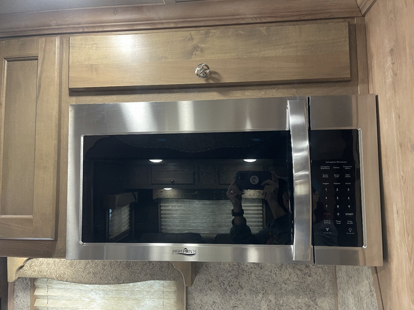 New 2025 Merhow Trailers 8314-B RWS Horse Trailer