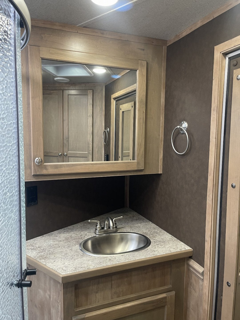 New 2025 Merhow Trailers 8314-B RWS Horse Trailer