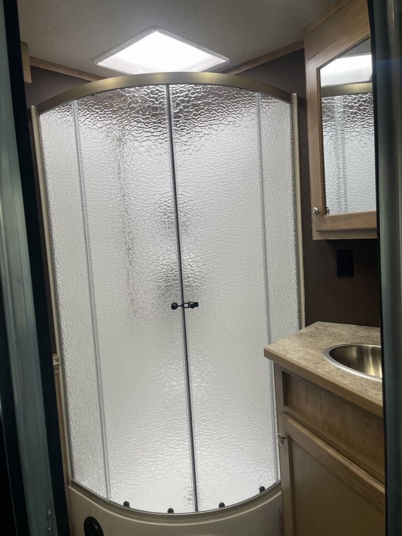 New 2025 Merhow Trailers 8314-B RWS Horse Trailer