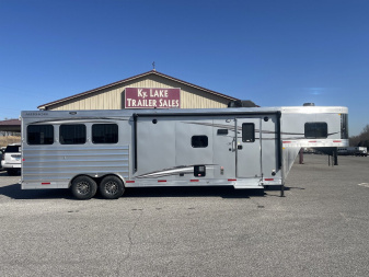 New 2025 Merhow Trailers 8312-A RK-S Horse Trailer