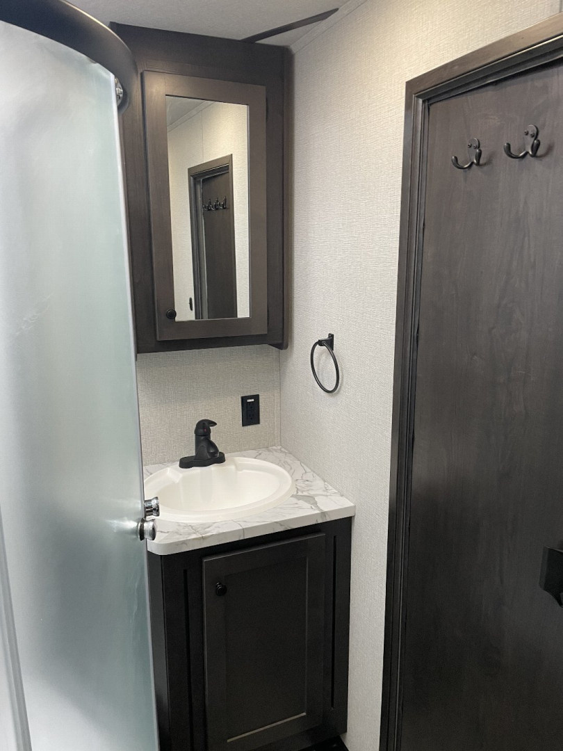 New 2025 Bison Trailers Horse Trailer RG8311B