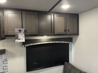 New 2025 Bison Trailers Horse Trailer RG8311B