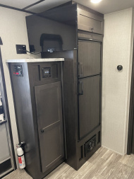 New 2025 Bison Trailers Horse Trailer RG8311B