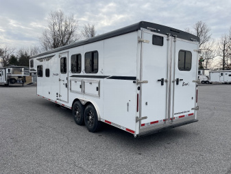 New 2025 Bison Trailers Horse Trailer RG8311B