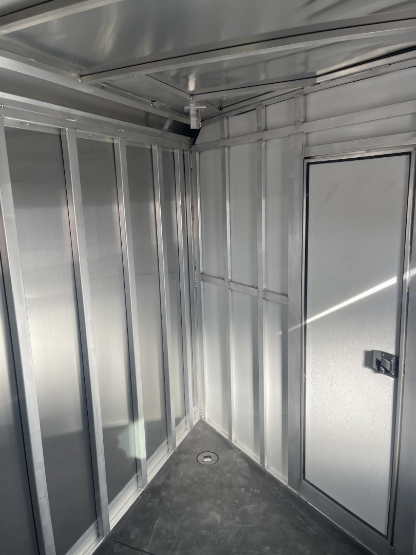 New 2025 Merhow Trailers BRONCO 4H Horse Trailer