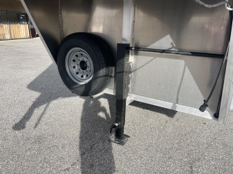 New 2025 Merhow Trailers BRONCO 4H Horse Trailer