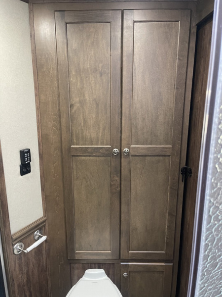 New 2025 Merhow Trailers 8314-B RWS Horse Trailer