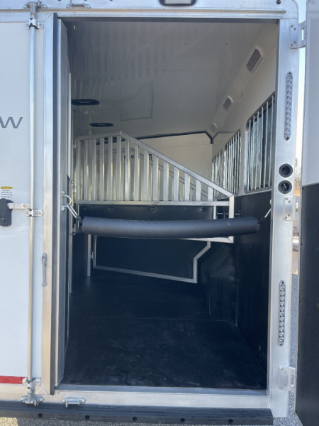 New 2025 Merhow Trailers 8314-B RWS Horse Trailer