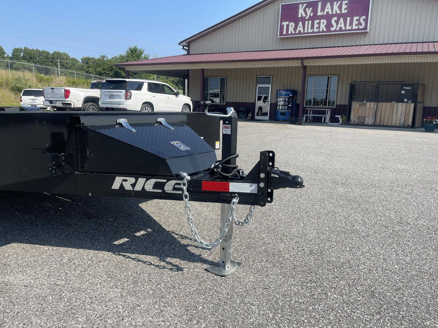 New 2025 RICE TRAILERS FMCMR8222- 22' CAR Car Hauler