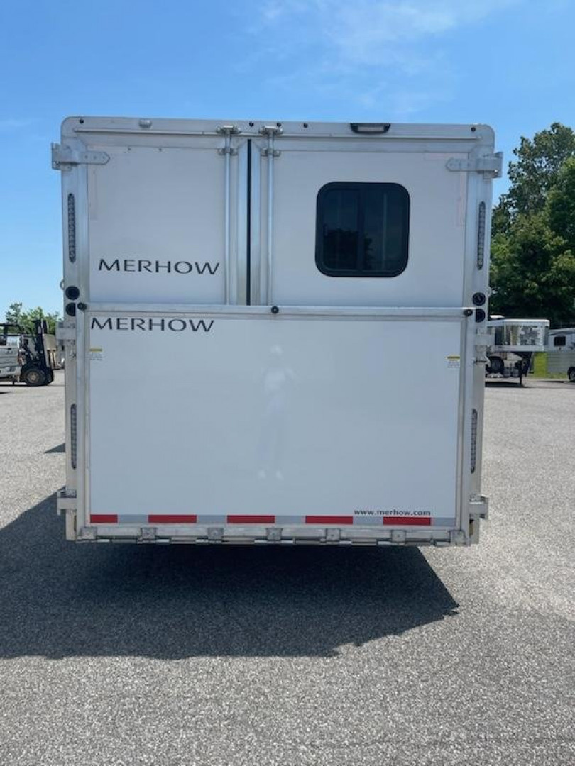 New 2025 Merhow Trailers 8313 RWS SUMMIT FARMHOUSE Horse Trailer
