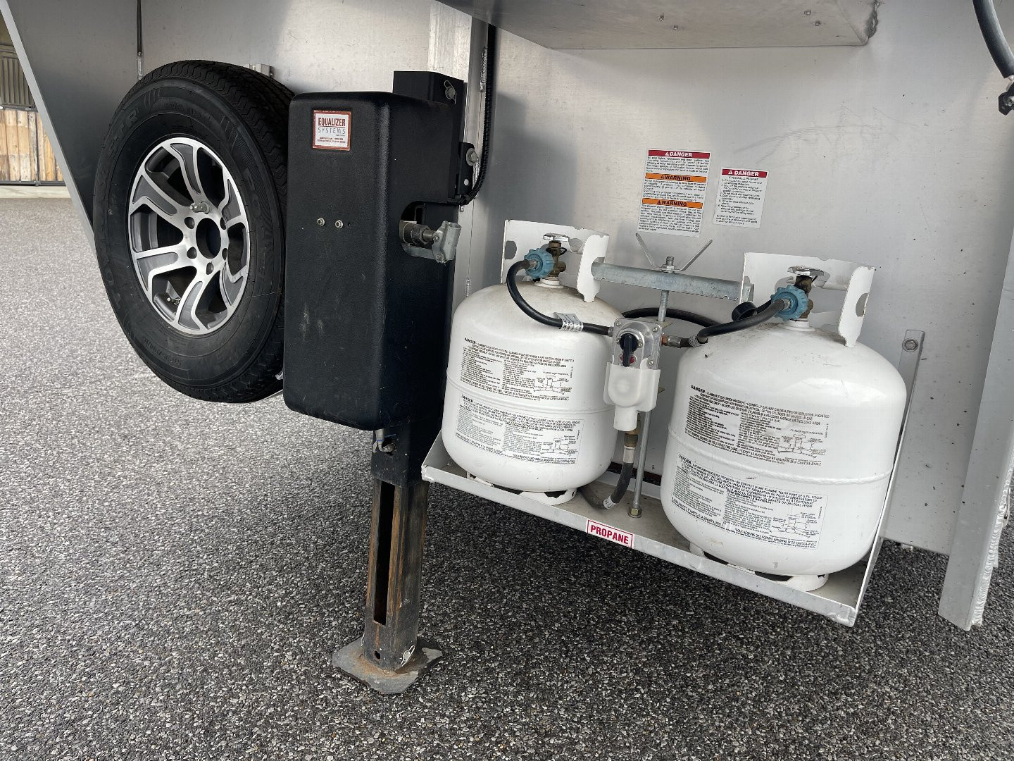 Used 2022 Exiss Trailers 7310 GLIDE Horse Trailer